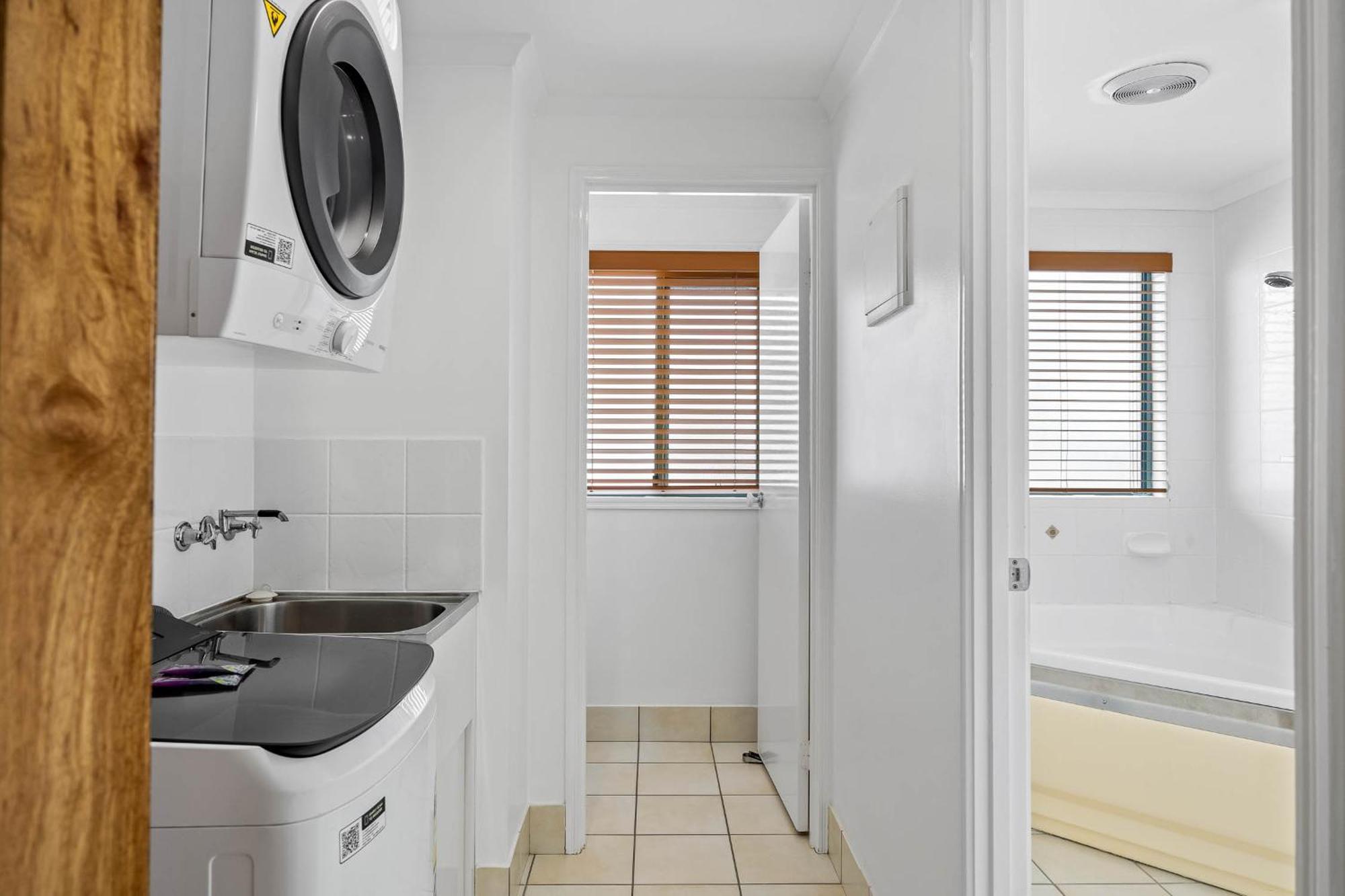 Sunshine Towers Boutique Apartments Maroochydore Exterior foto